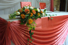 Оформление свадьбы в коралловом цвете. Ресторан "Ренессанс"