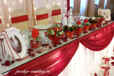 Кафе "Gold", свадьба в красном цвете